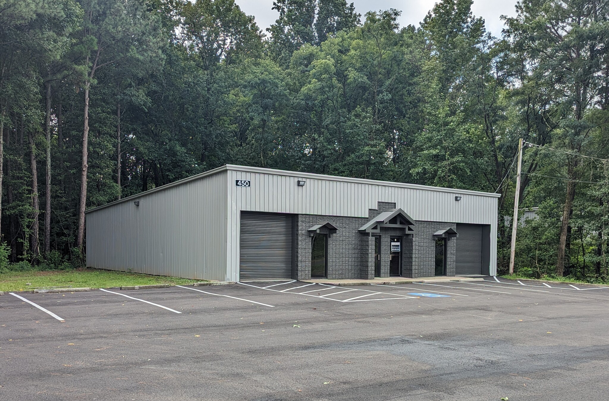 500 Pike Park Dr, Lawrenceville, GA for lease Building Photo- Image 1 of 5