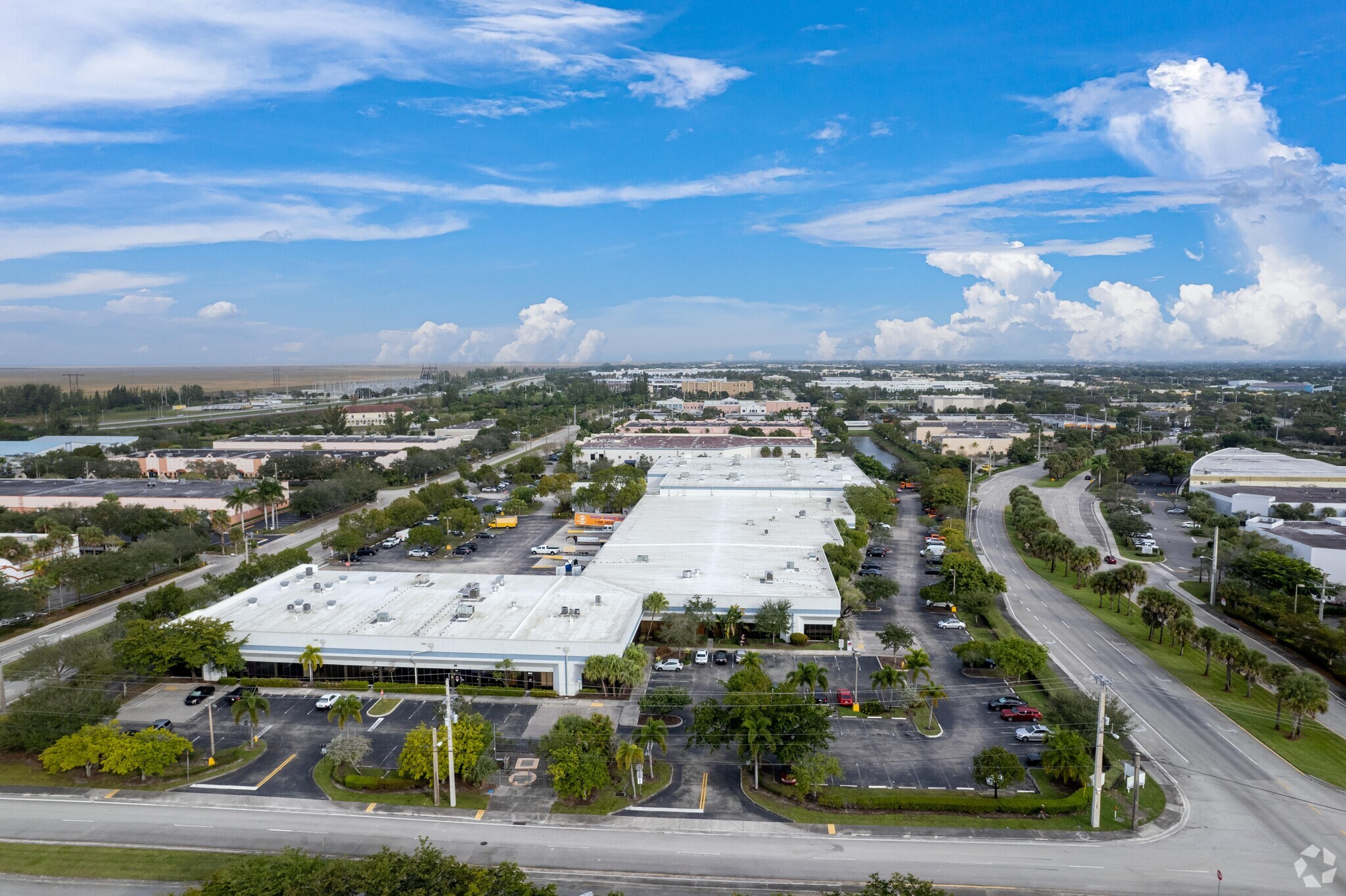 5001-5035 N Hiatus Rd, Sunrise, Fl 33351 - Industrial For Lease 