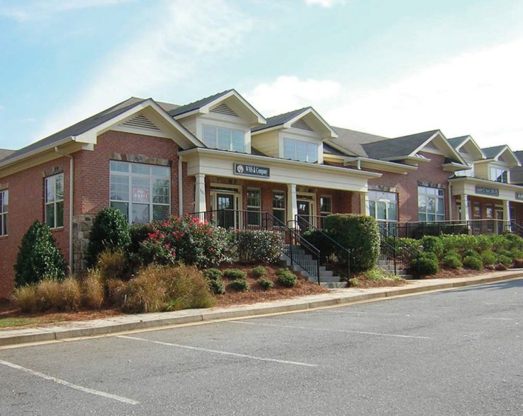 1110 Satellite Blvd, Suwanee, GA for lease - Primary Photo - Image 1 of 1