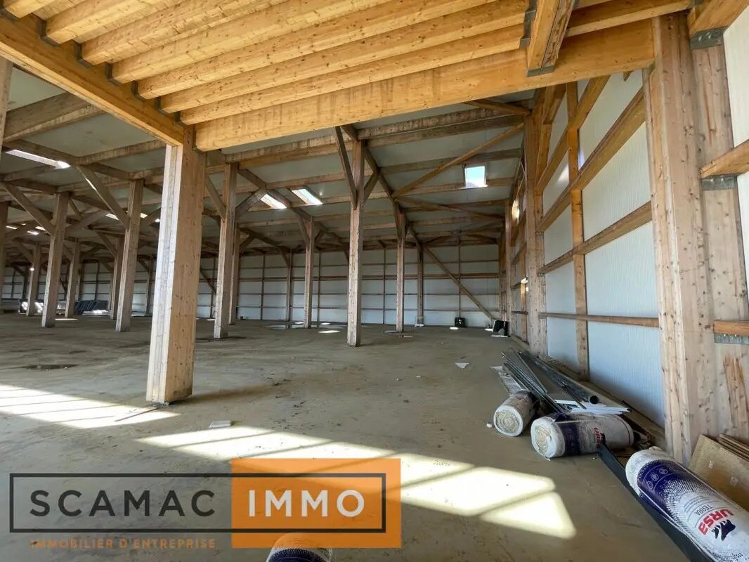 Industrial in Limoges-Fourches for lease Interior Photo- Image 1 of 6