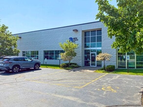 6619 W Calumet Rd, Milwaukee, WI for lease Building Photo- Image 1 of 22