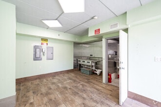 1350 15th St, Fort Lee, NJ for lease Interior Photo- Image 1 of 4