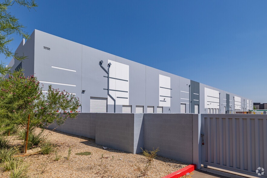 11701 N 132nd Ave, Surprise, AZ for sale - Building Photo - Image 3 of 8