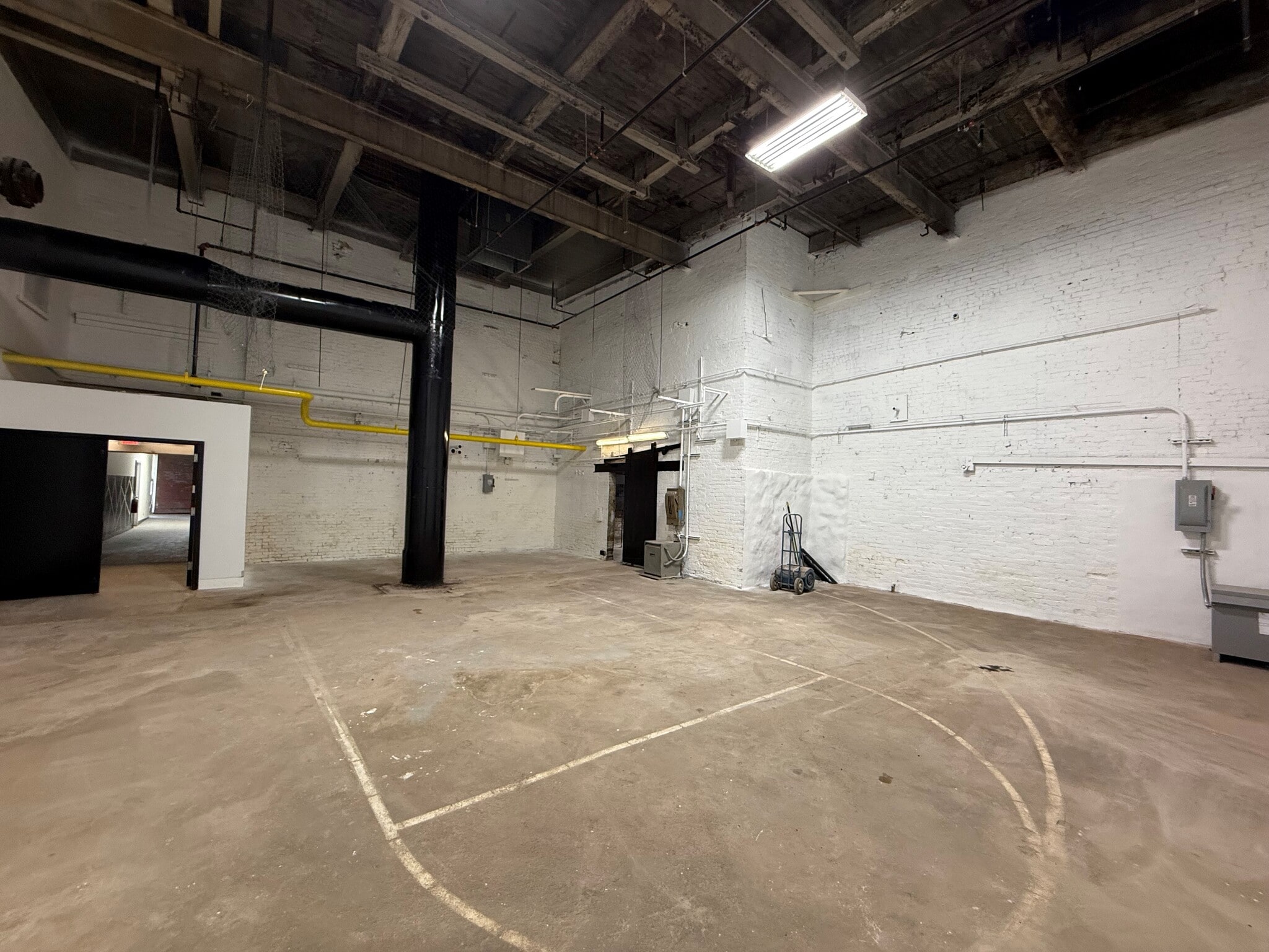 61 Endicott St, Norwood, MA for lease Interior Photo- Image 1 of 3