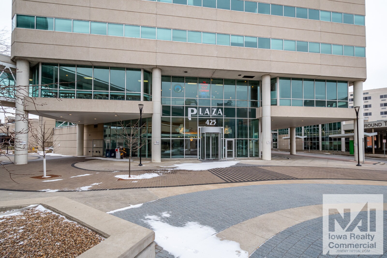 425 2nd St SE, Cedar Rapids, IA for sale Building Photo- Image 1 of 1