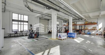 Flex in Ivry-sur-Seine for lease Interior Photo- Image 2 of 3