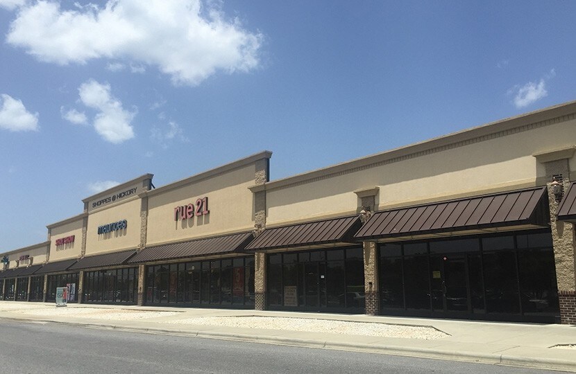 2537 US-70, Hickory, NC for sale - Primary Photo - Image 1 of 1