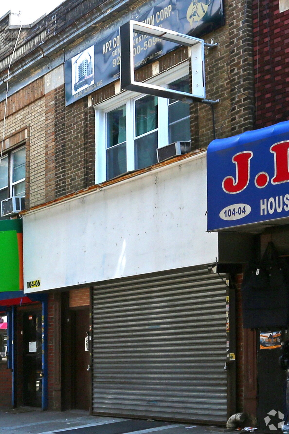 104-06 Jamaica Ave, Richmond Hill, NY for sale Primary Photo- Image 1 of 1
