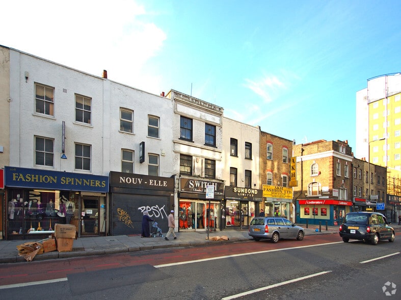 106 Commercial Rd, London for sale - Building Photo - Image 3 of 17