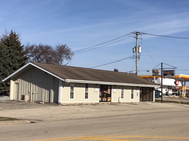 7103 Manor Rd, Crystal Lake, IL for sale Other- Image 1 of 1