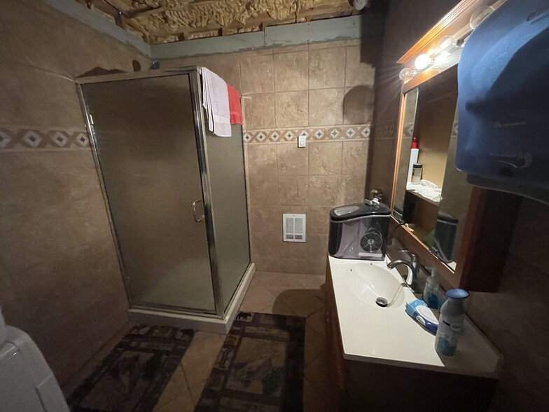 6941 Aurora St, Bismarck, ND for lease - Building Photo - Image 3 of 7