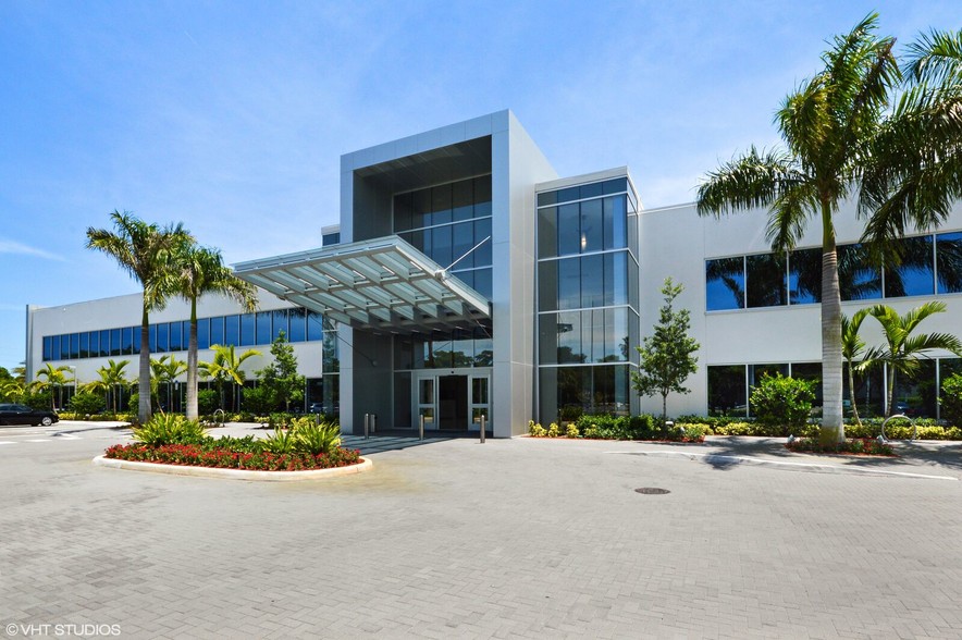 750 Park of Commerce Dr, Boca Raton, FL for lease - Building Photo - Image 2 of 11