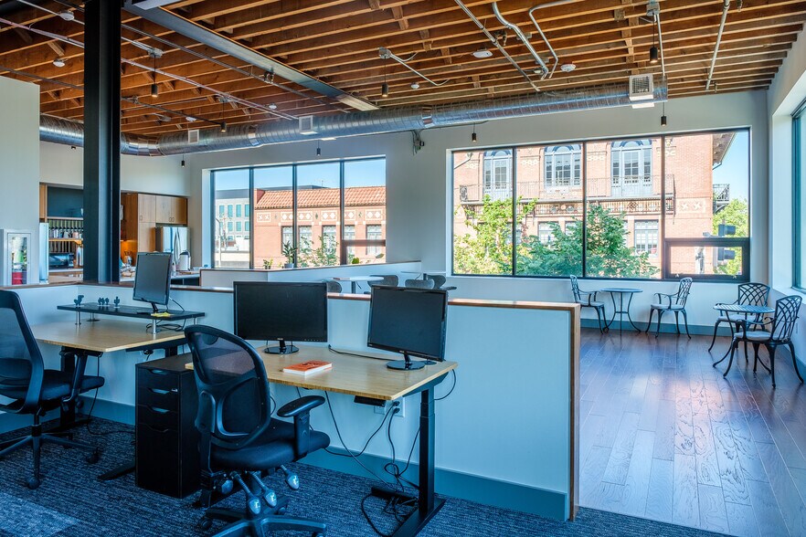 911 Main St, Vancouver, WA for lease - Interior Photo - Image 2 of 20