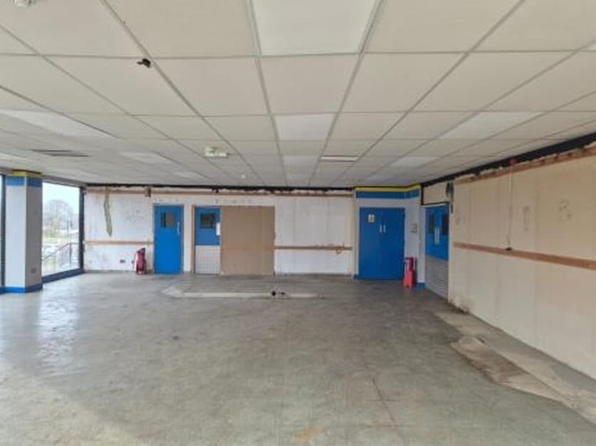 12 Parkhurst Rd, Newport for lease Interior Photo- Image 1 of 1