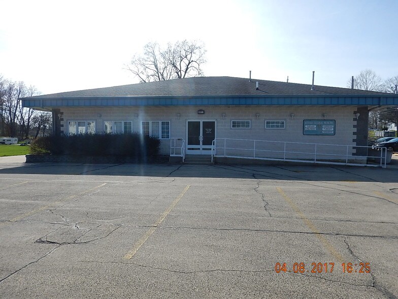 205 Tenney St, Kewanee, IL for sale - Primary Photo - Image 1 of 1