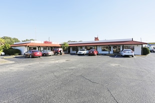 801 US Highway 27 S, Avon Park FL - Storefront Property