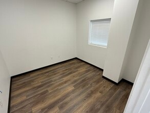 27359 W Hardy Rd, Spring, TX for lease Interior Photo- Image 2 of 7