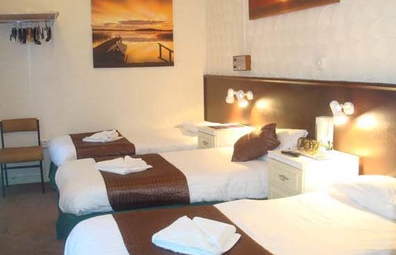 24-28 Charnley Rd, Blackpool for sale - Interior Photo - Image 3 of 8