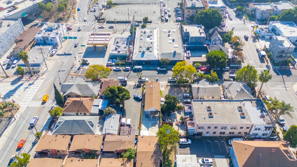 1319-1321 W 11th St, Los Angeles, CA for sale - Building Photo - Image 3 of 18