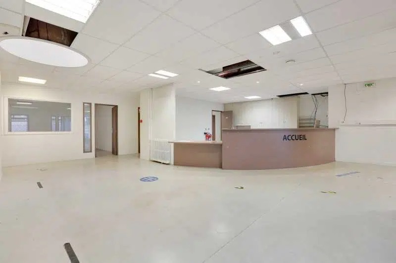14 Rue Auguste Perret, Paris for lease Interior Photo- Image 1 of 6