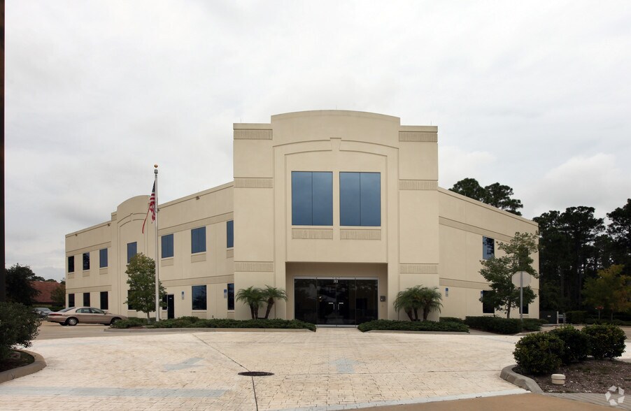 31 Lupi Ct, Palm Coast, FL for sale - Primary Photo - Image 1 of 1