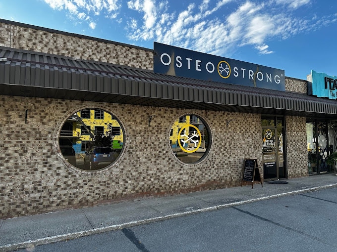 1570 Hyde Park Rd, London, ON for sale Building Photo- Image 1 of 1