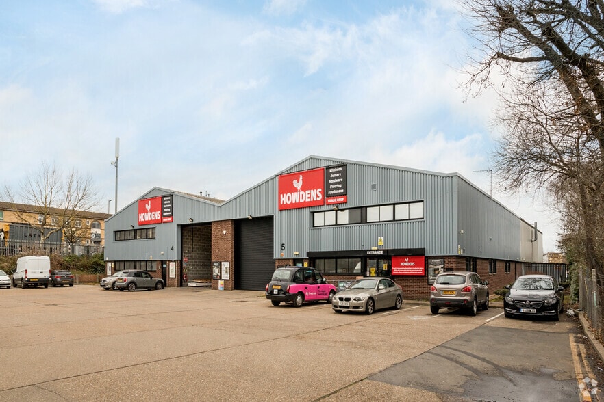 Kangley Bridge Rd, London for lease - Primary Photo - Image 1 of 3
