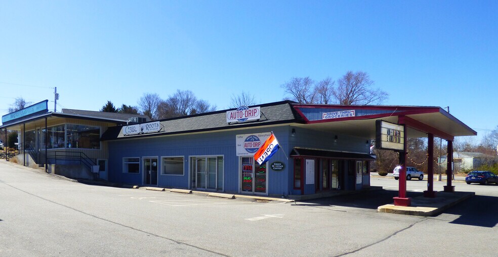 165 State Rd, Kittery, ME for sale - Building Photo - Image 1 of 1