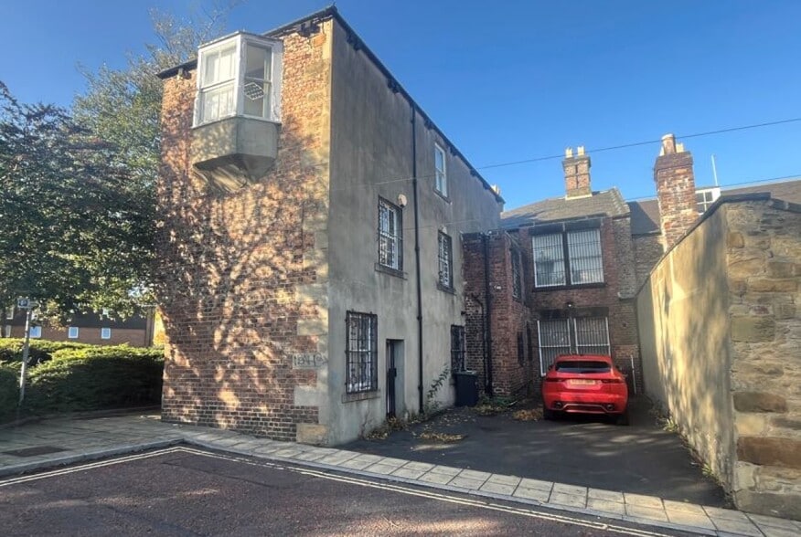 15-15A Walker Ter, Gateshead for lease - Building Photo - Image 2 of 2