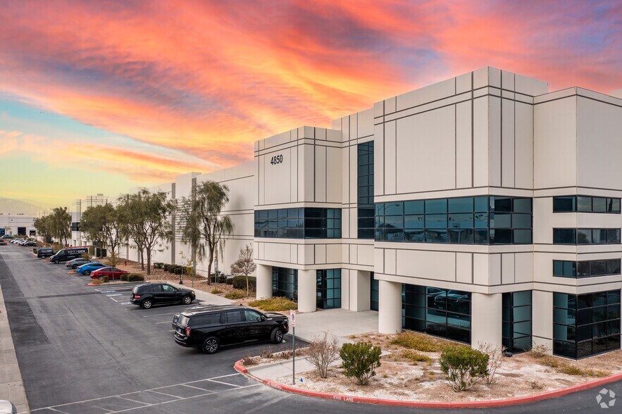 4850 Statz St, North Las Vegas, NV for sale - Primary Photo - Image 1 of 1