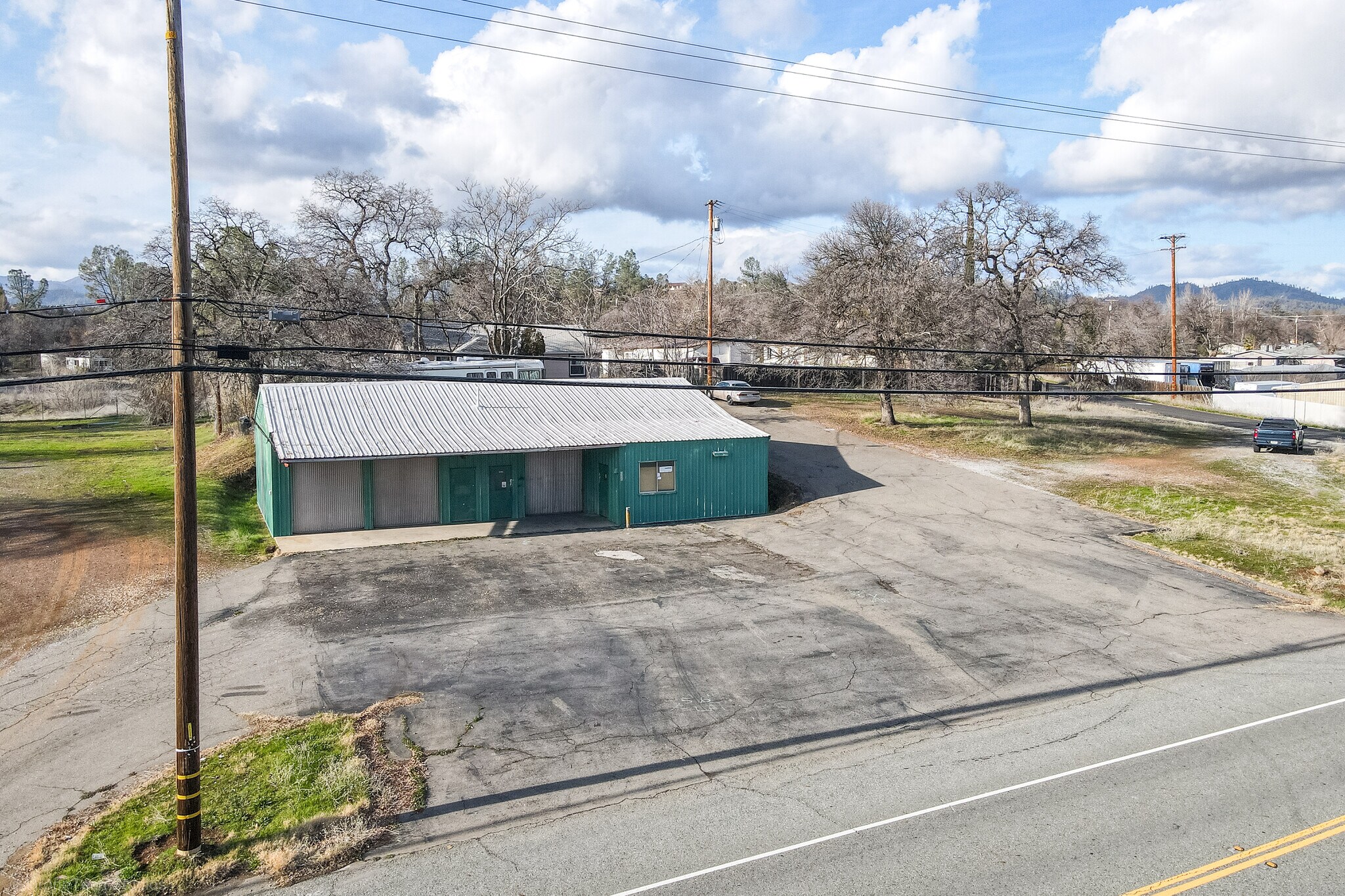 3220 Cascade Blvd, Shasta Lake, CA for sale Building Photo- Image 1 of 1