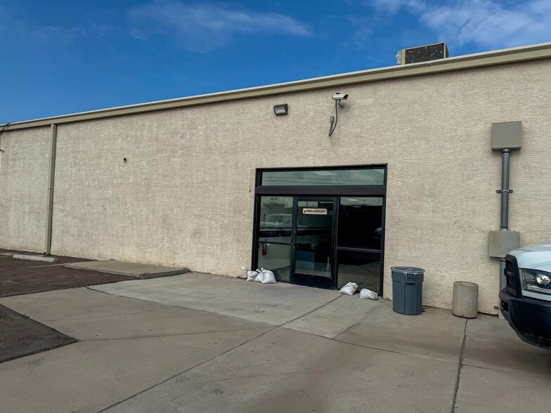 4205 W Glenrosa Ave, Phoenix, AZ for lease - Building Photo - Image 2 of 8