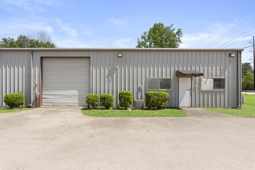 18083 FM 1314 Rd, Conroe, TX for lease - Building Photo - Image 3 of 12