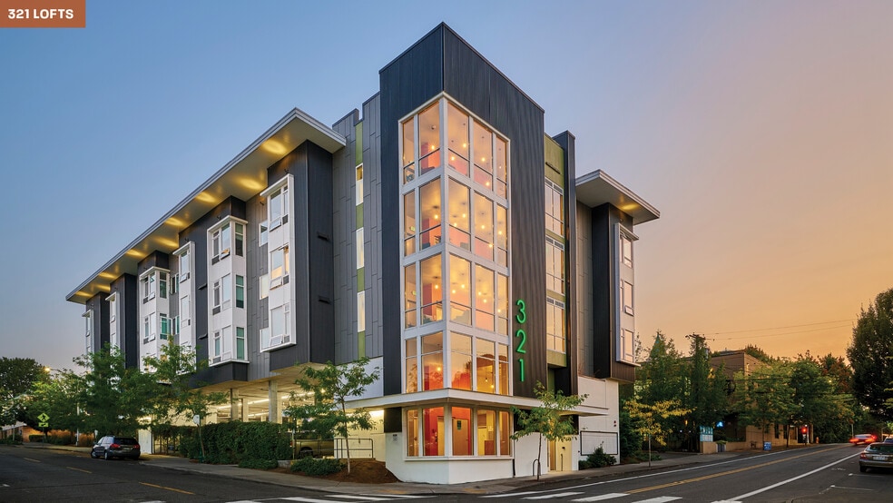 321 Lofts & Franklin Loft Apartments portfolio of 2 properties for sale on LoopNet.com - Building Photo - Image 2 of 7