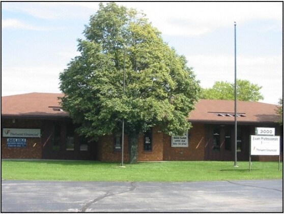 3000 N Ballard Rd, Appleton, WI for sale - Primary Photo - Image 1 of 1