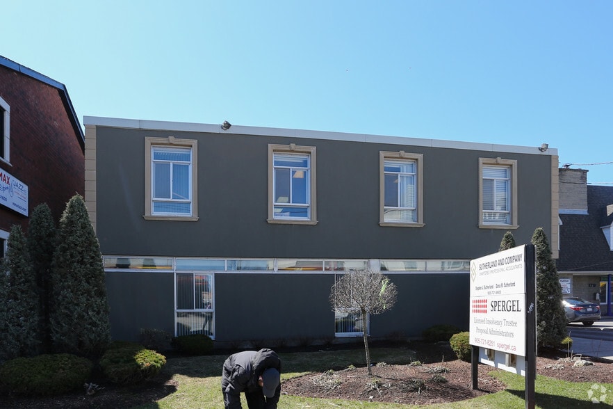 187 King St E, Oshawa, ON for sale - Building Photo - Image 2 of 4