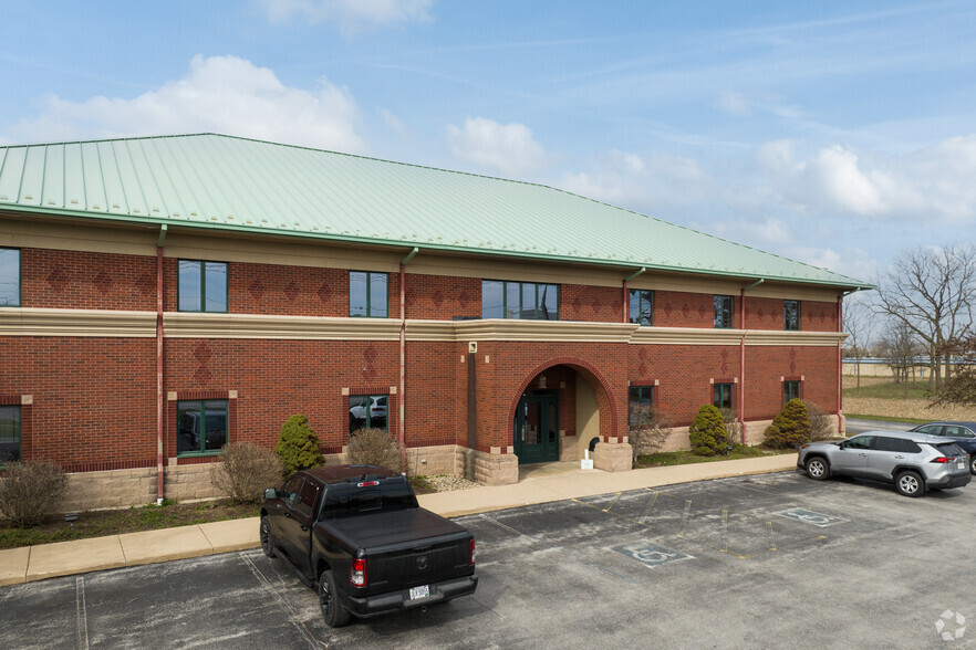 959 Illinois Ave, Maumee, OH for lease - Building Photo - Image 2 of 5