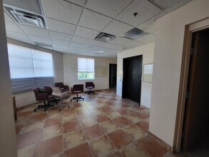 1604 S Harbor City Blvd, Melbourne, FL for lease Interior Photo- Image 2 of 5