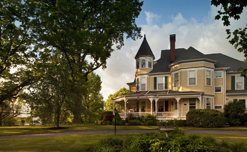 311 E Main St, Christiansburg, VA for sale - Primary Photo - Image 1 of 1