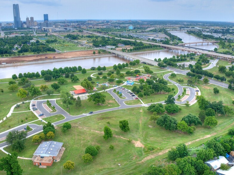 506 SW 24th St, Oklahoma City, OK for sale - Building Photo - Image 2 of 35