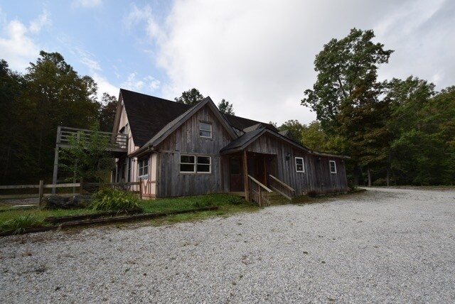 14701 Highway 226 S, Spruce Pine, NC for sale - Primary Photo - Image 1 of 1