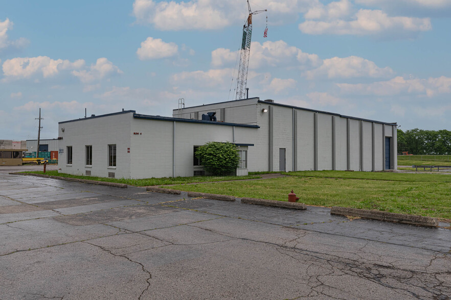 3020 E River Rd, Moraine, OH for lease - Building Photo - Image 1 of 19