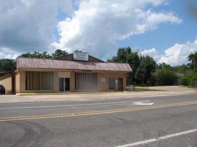 1304 W Court St, Newton, TX for sale Primary Photo- Image 1 of 1