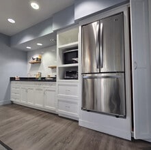 360-370 Highland Ave, Oakland, CA for lease Interior Photo- Image 2 of 5
