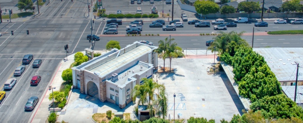 8471 Warner Ave, Huntington Beach, CA for sale Building Photo- Image 1 of 5