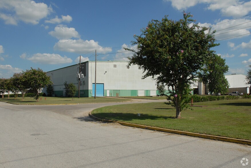3000 Brittmoore Rd, Houston, TX for lease - Building Photo - Image 1 of 7