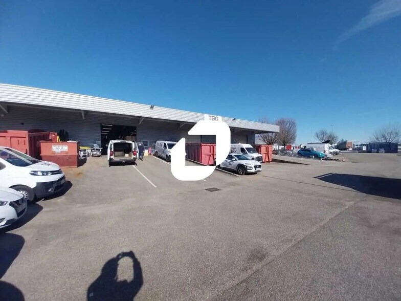 63-69 Rue Du Morellon, Saint-Quentin-Fallavier for lease - Building Photo - Image 3 of 43