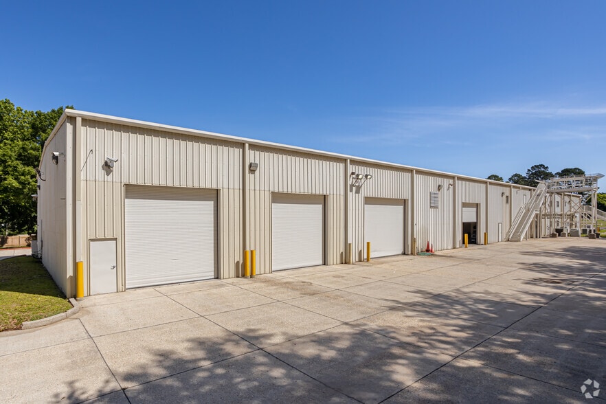 730 E Kaliste Saloom Rd, Lafayette, LA for lease - Building Photo - Image 3 of 7