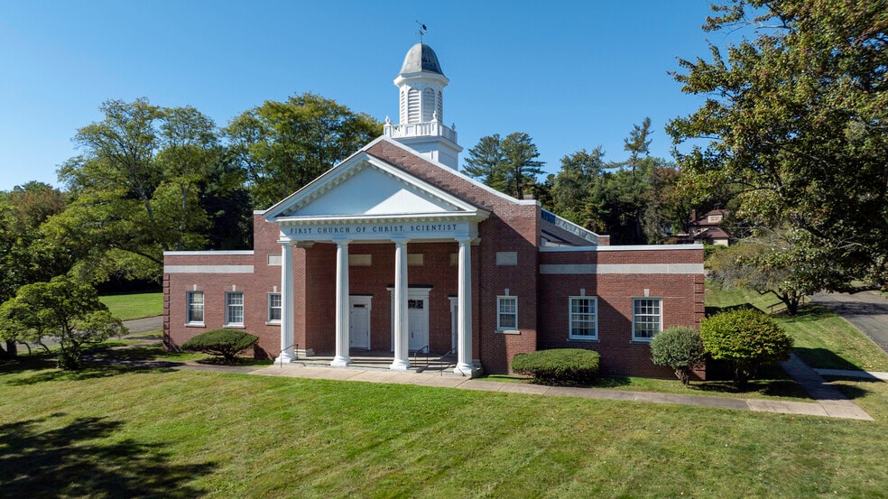 235 Scarborough St, Hartford, CT for sale - Building Photo - Image 2 of 19