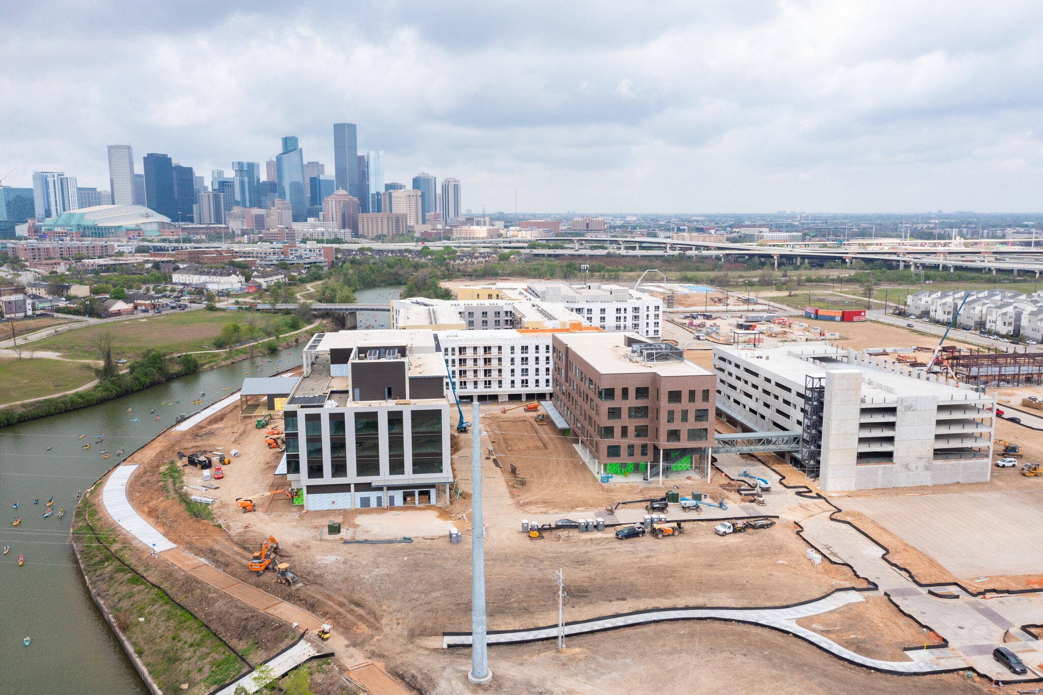 100 Jensen Dr, Houston, TX 77020 East River